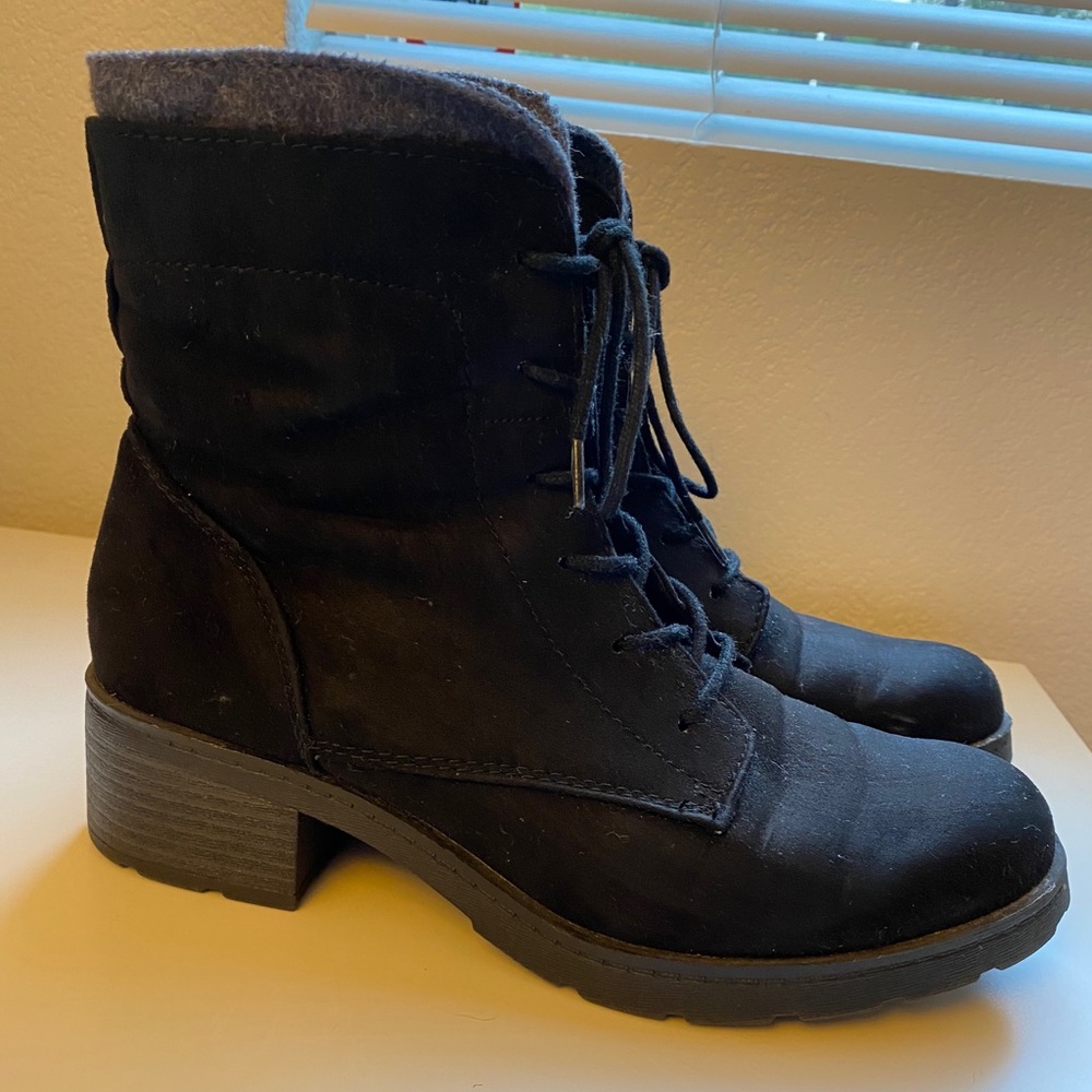 Mossimo Supply Co. black matte winter boots